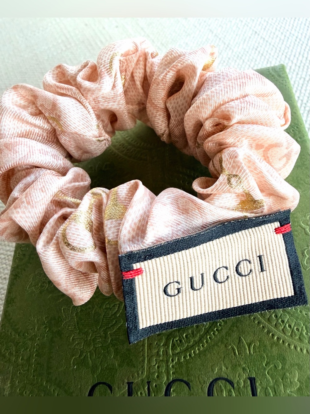 AGUCCI Pink Silk Horsebit Scrunchie Hair Tie Gold Print w/ Box